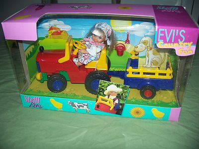 Simba Toy Steffi Love EVl's Country Fun Doll Set Red Tractor & Wagon VINTAGE