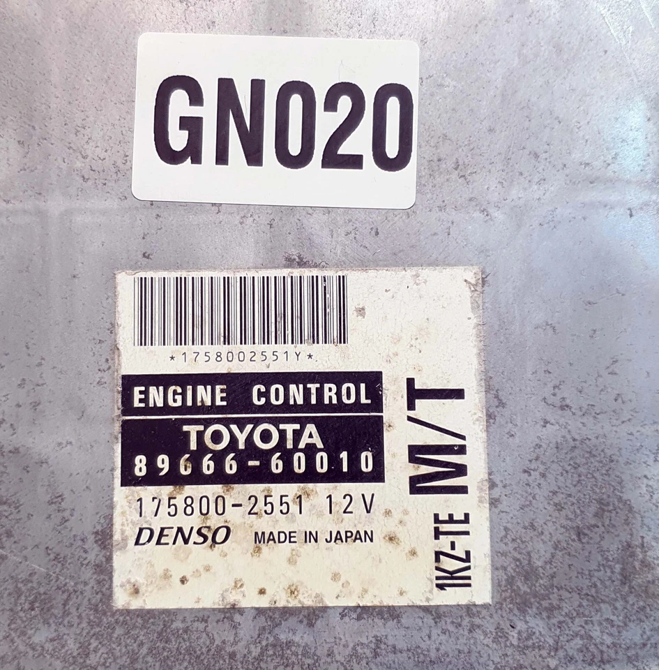 Компьютер двигателя Toyota Land Cruiser 2000-2002 KZJ95 1KZTE 89666-60010 M/T б/у - Изображение 2 из 4