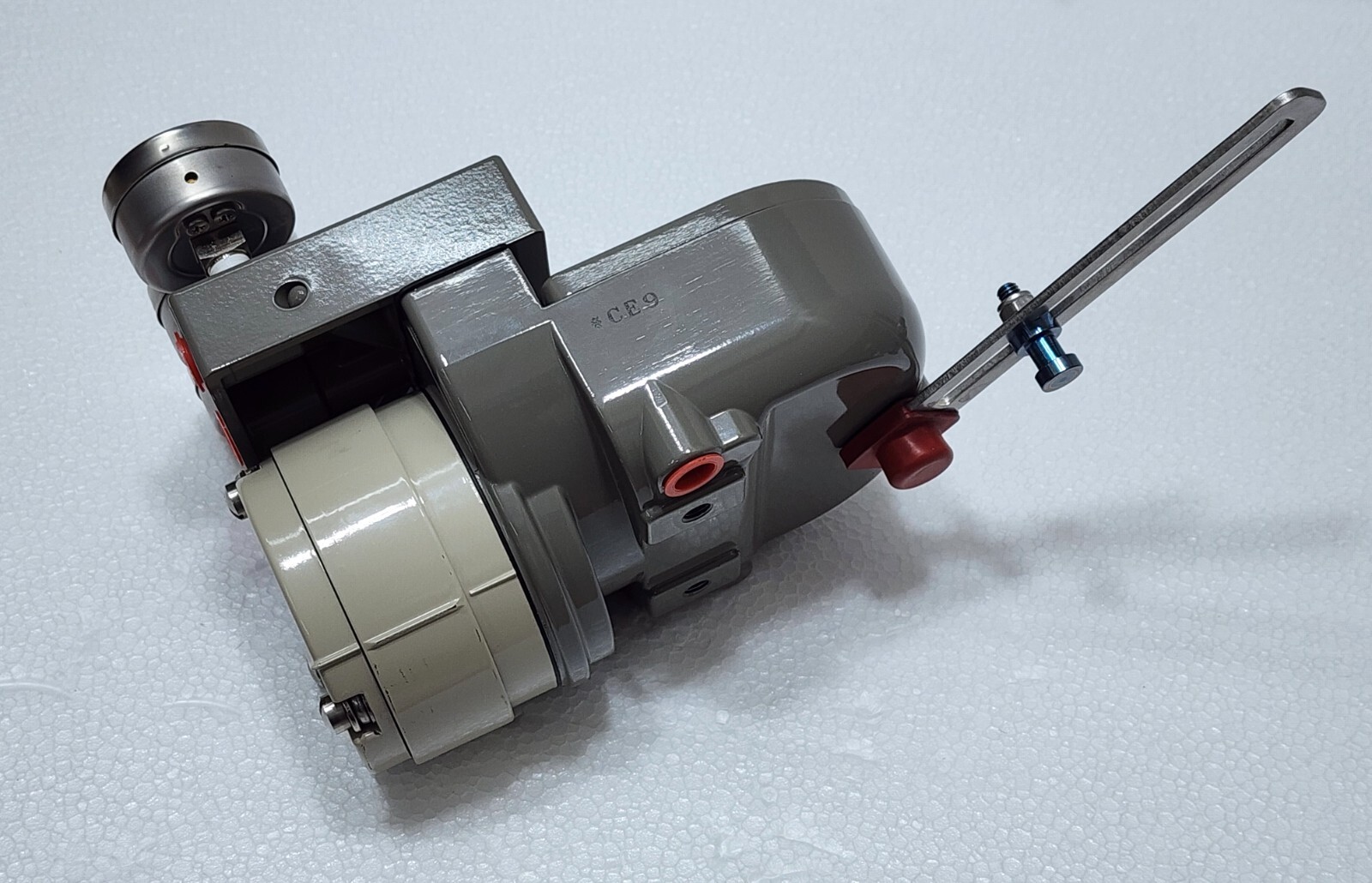 Azbil Model HTP Pneumatic Valve Positioner HTP-ASM1NPILKRX 0.2-1 kgf/cm2