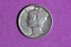 ESTATE FIND 1942 D- MERCURY DIME #K61614