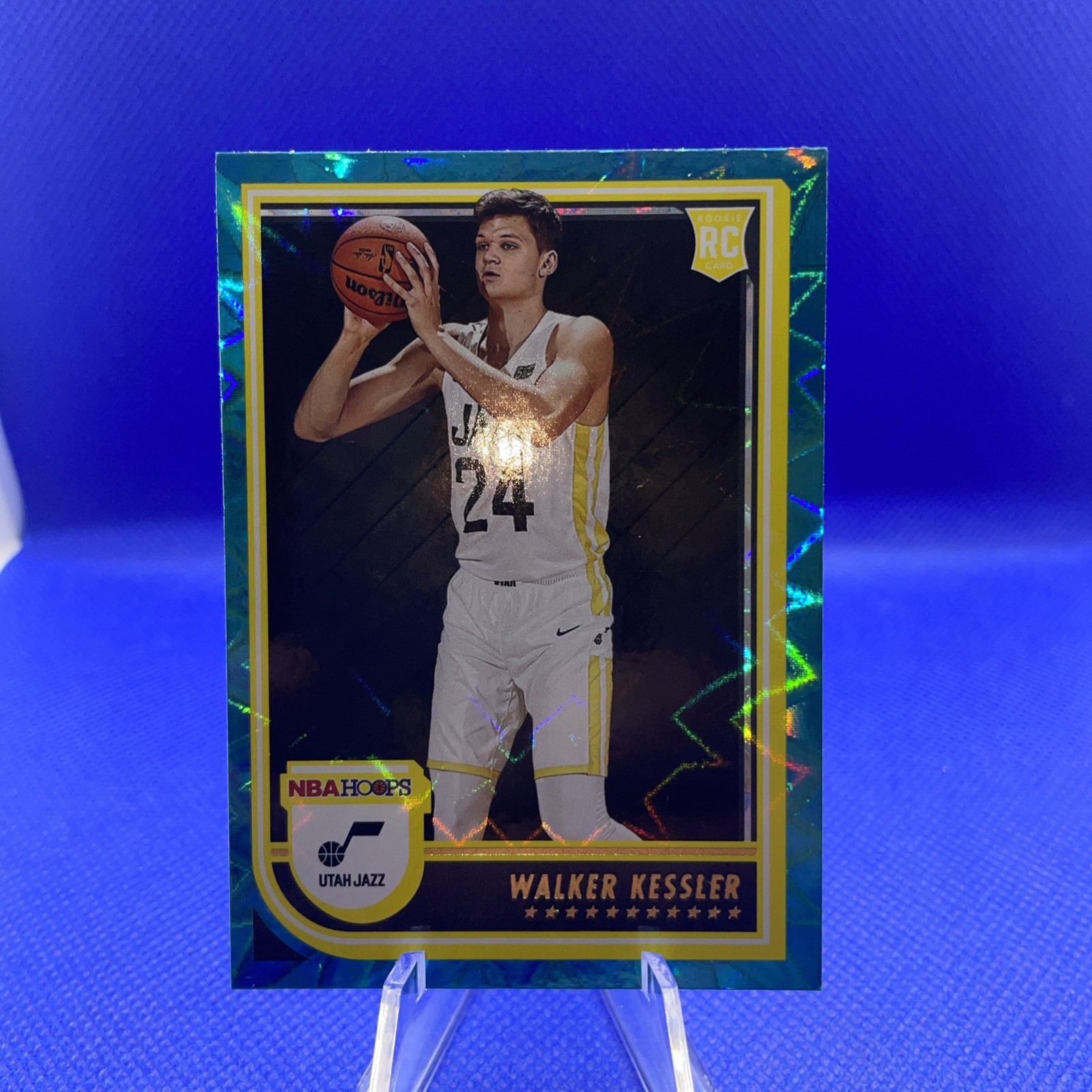 2022-23 Panini NBA Hoops - Rookies Teal Explosion #252 Walker Kessler (RC) Jazz