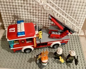 LEGO City Set #60107 Fire Ladder Truck 2016 All Pieces No Box or Instructions