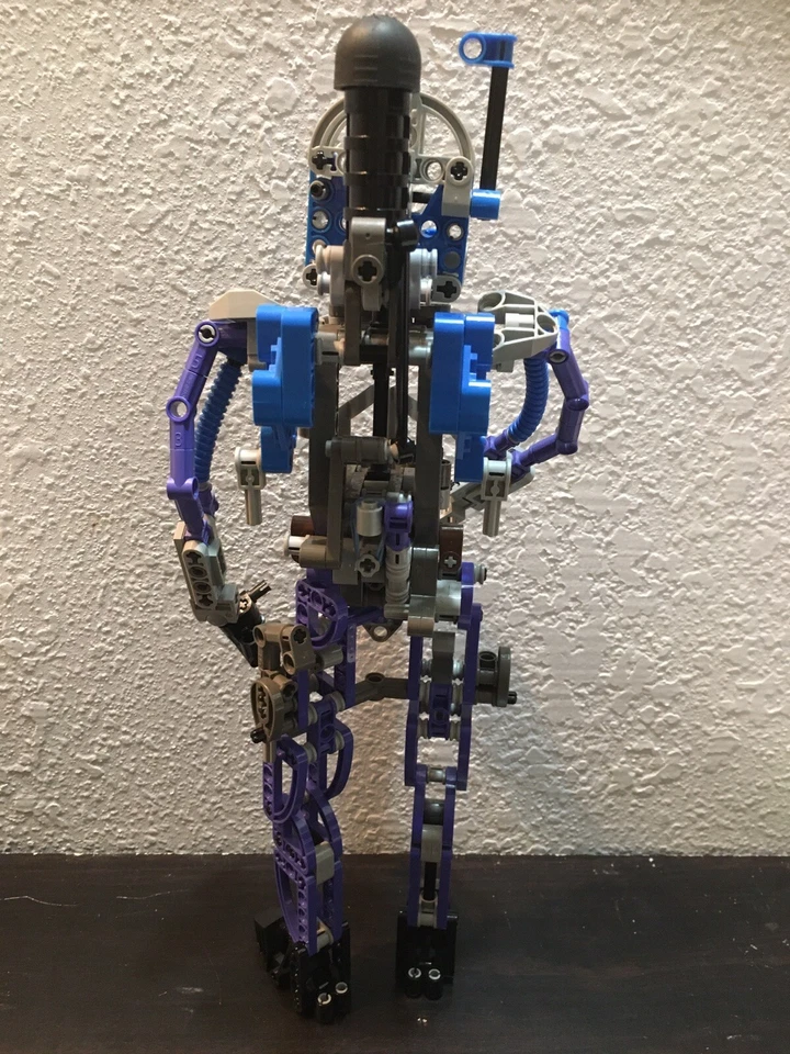 Lego Technic Star Wars Jango Fett (8011) INCOMPLETE - Image 2 of 4