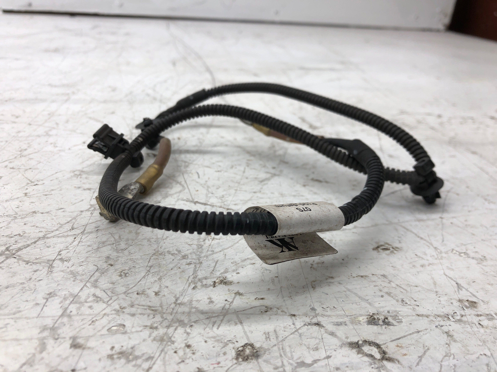 2016-2020 BENTLEY BENTATGA OEM GUARD GROUND CABLE 4M0971534T
