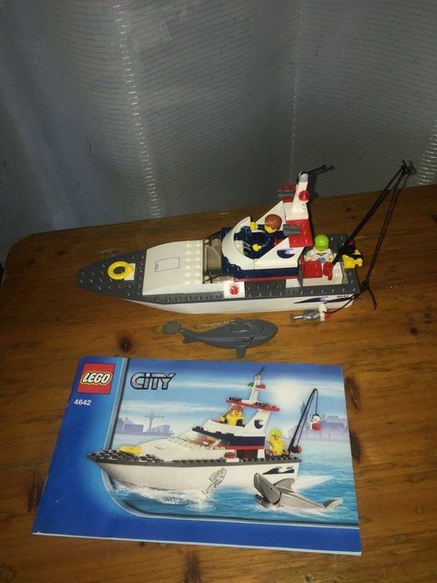 lego city fishing boat