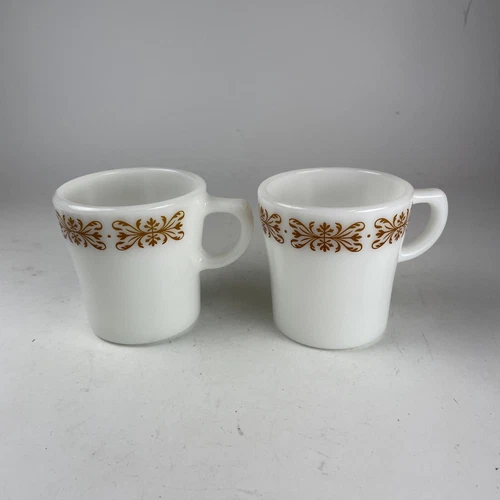 Pair of Vintage 6 oz. Pyrex Copper Filigree Coffee Mugs Cups #709, D Handle