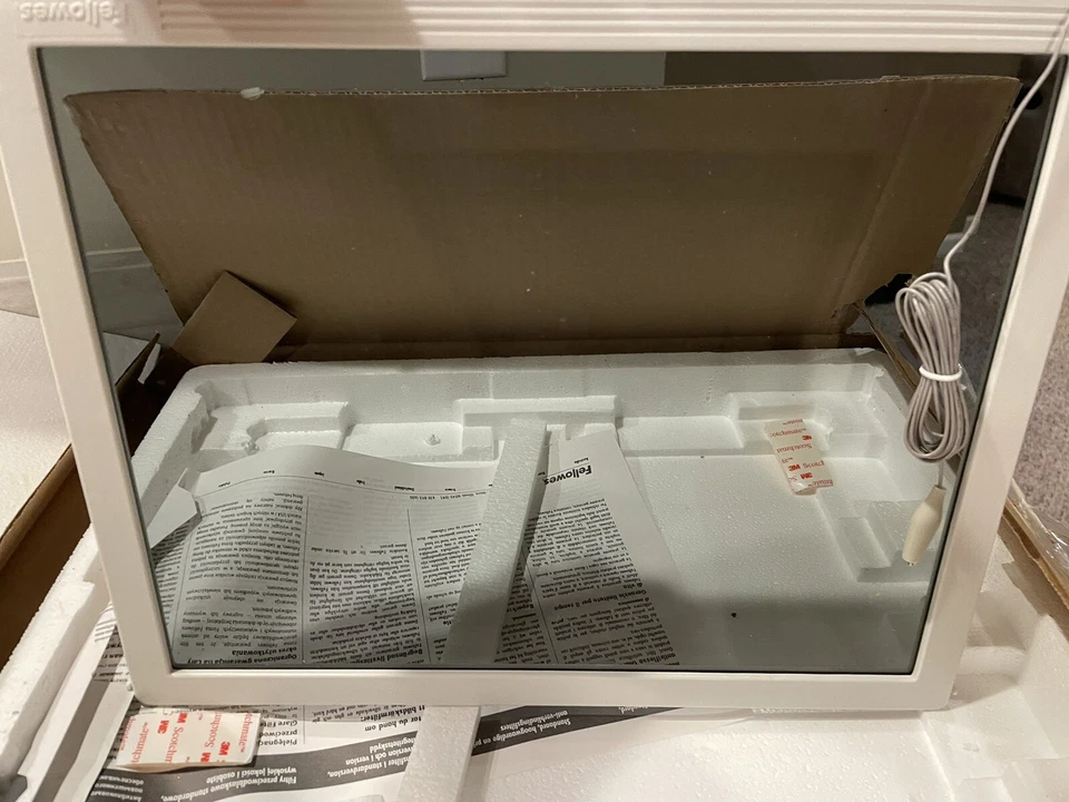 FELLOWES CRC48128 STANDARD GLARE FILTER 16/17 IN. NNB - Image 4 of 4