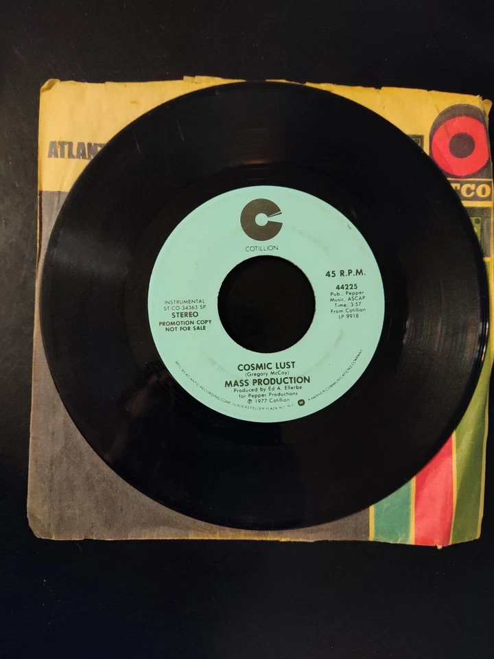 Mass Production – Cosmic Lust (Mono and Stereo) 45rpm 7" Single Promo Foto 2 de 2