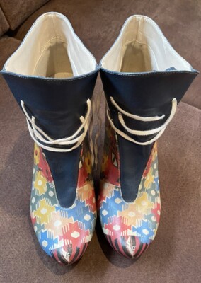 Originelle Dogo-Pumps Größe 40