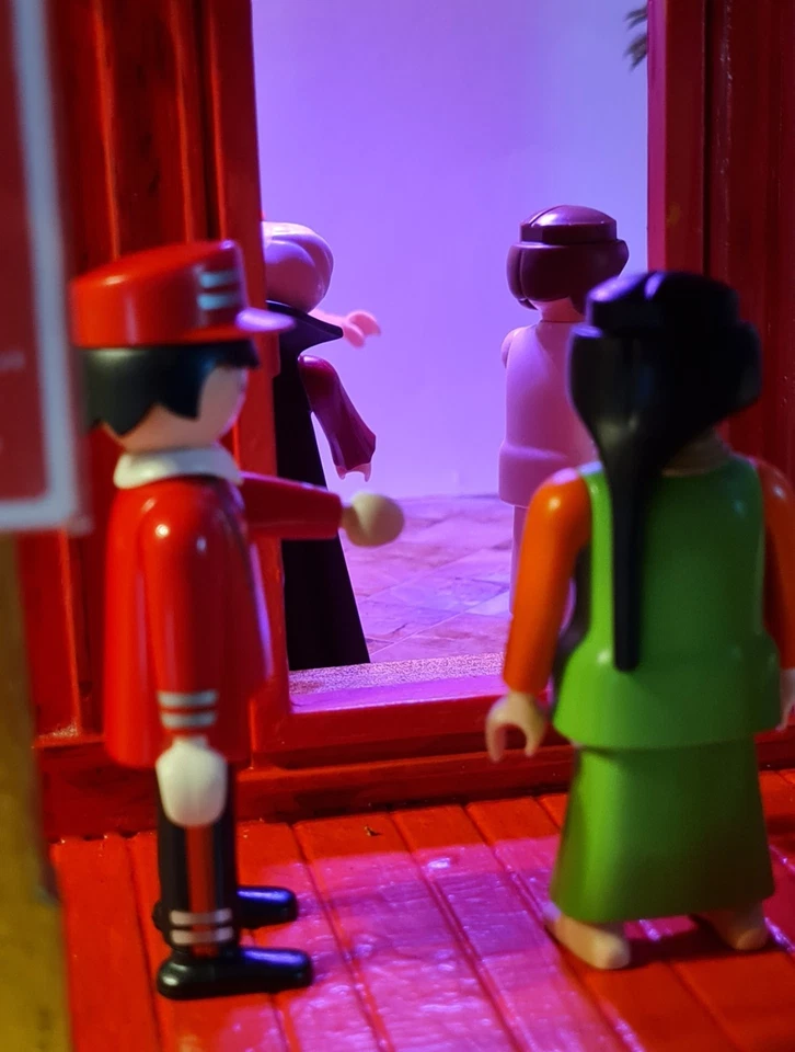 PLAYMOBIL CUSTOM MOULIN ROUGE UNIQUE - Image 3 of 4