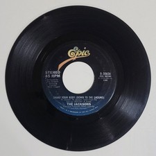 THE JACKSONS Shake Your Body Down To The Ground 7