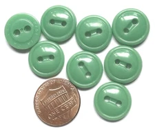8 NOS Glossy Green 2-hole Sew-through Plastic Buttons 15mm Almost 5/8" 15664