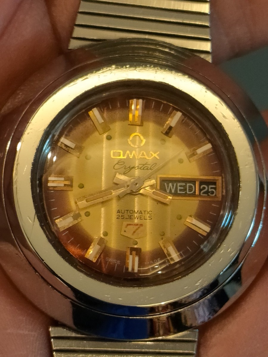 1970s Vintage and Very Rare Automatic Omax Crystal 7 , 25 Jewels