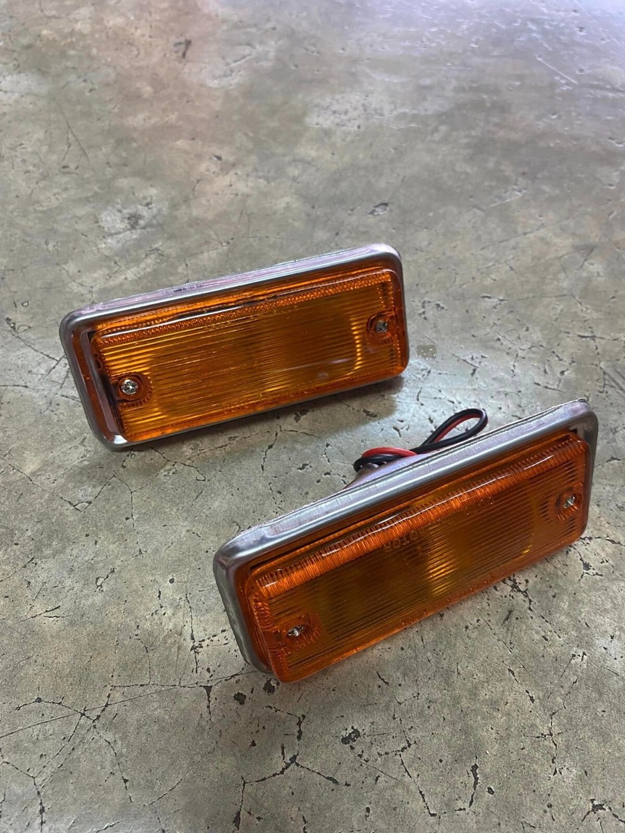 DATSUN 620 Pickup Truck Side Marker Lights LAMPS 1972-1979 LH+RH
