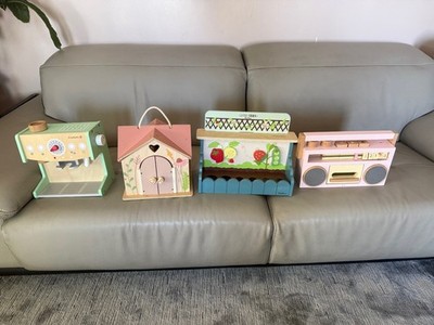 WOODEN TOYS KIKO-RETRO BOOMBOX, TENDER LEAF,  PAIRPEAR, EVEREARTH COFFEE MACHINE