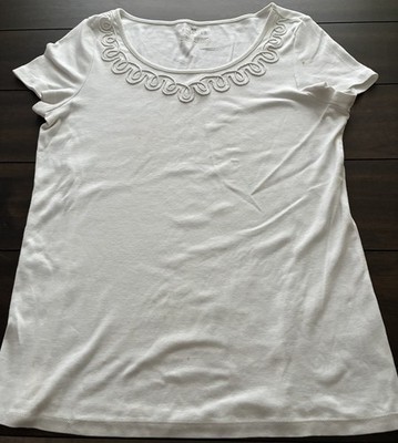 Talbot s Size Med White Scoop Neck Short Sleeve Tee Embellished Neckline