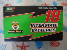 Revell Collection 18 Bobby Labonte 1997 INTERSTATE BATTERIES PONTIAC 1:24
