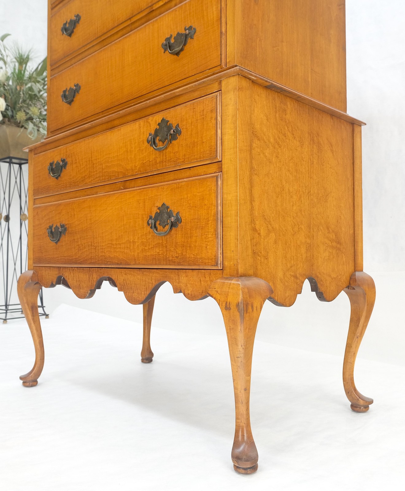 Queen Ann Tiger Maple 7 Drawers High Boy Dresser Solid Oak Dovetail Drawers NICE