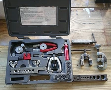 NAPA Master Tubing Service Kit -41590 and Mixed Brand Flaring Tools