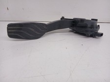 180024BA0B gaspedal NISSAN QASHQAI J11E 203704