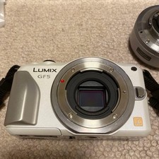 Corpo fotocamera mirrorless Panasonic GF5 usato ottime condizioni usato