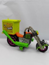 grossery gang delivery strike motorbike