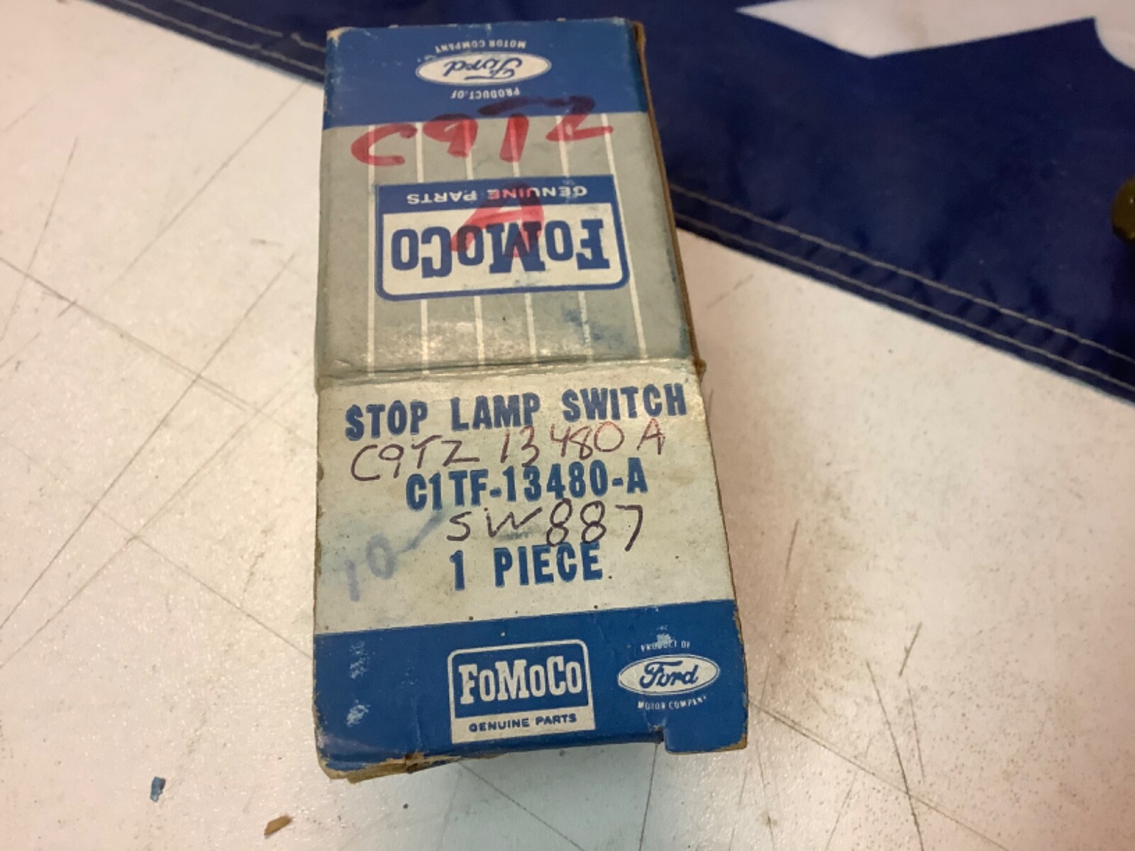 NOS 1957 1972 Ford big truck NT WT CT LNT 850 950 air brake stop light