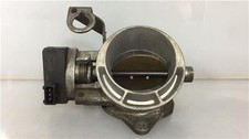 13541433385 DROSSELKLAPPENSTUTZEN / 1361721456 / 283017 F�R BMW SERIE 5 BERLINA