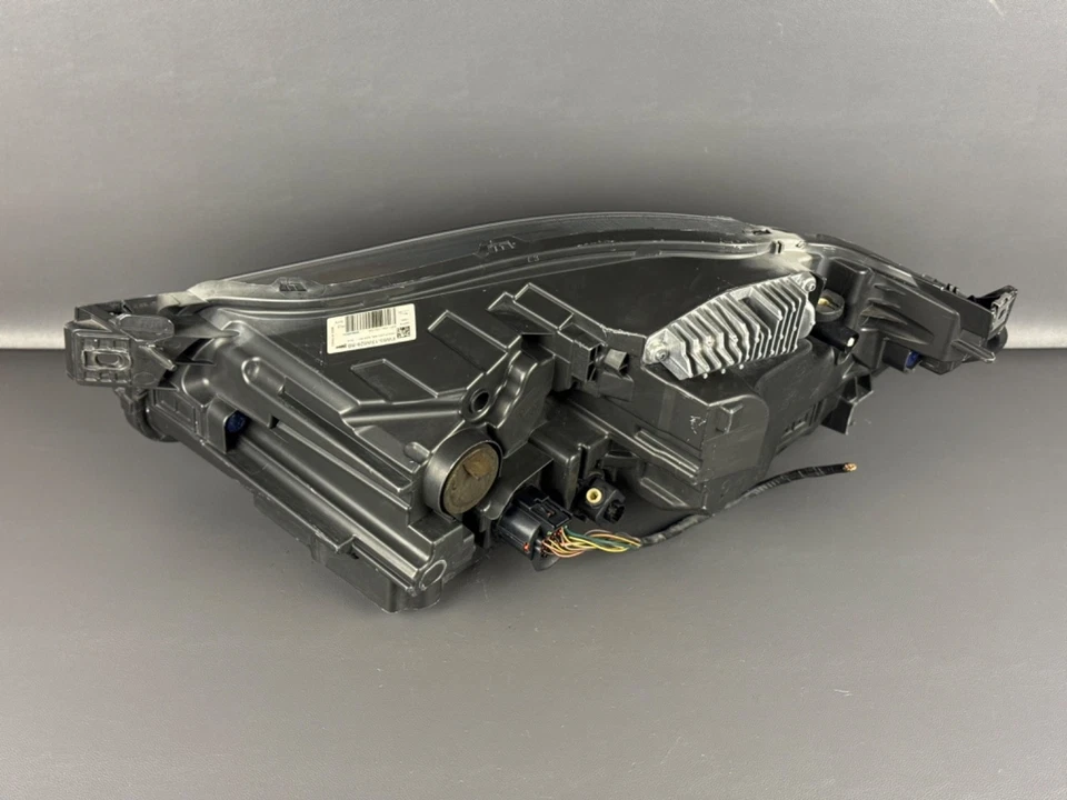 ¡COMO NUEVO! Faro LED completo del lado derecho del pasajero Jaguar XJ XJR 2016-2019 OEM 16-19 Foto 4 de 4