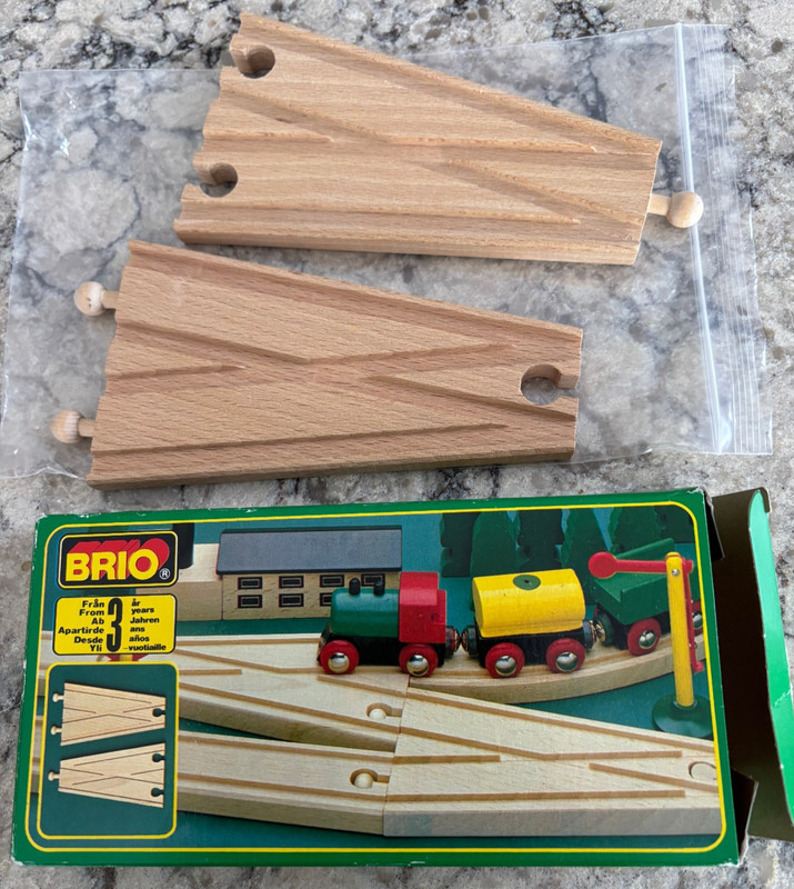Vintage BRIO Pair SWITCHING TRACKS  33348 for train set