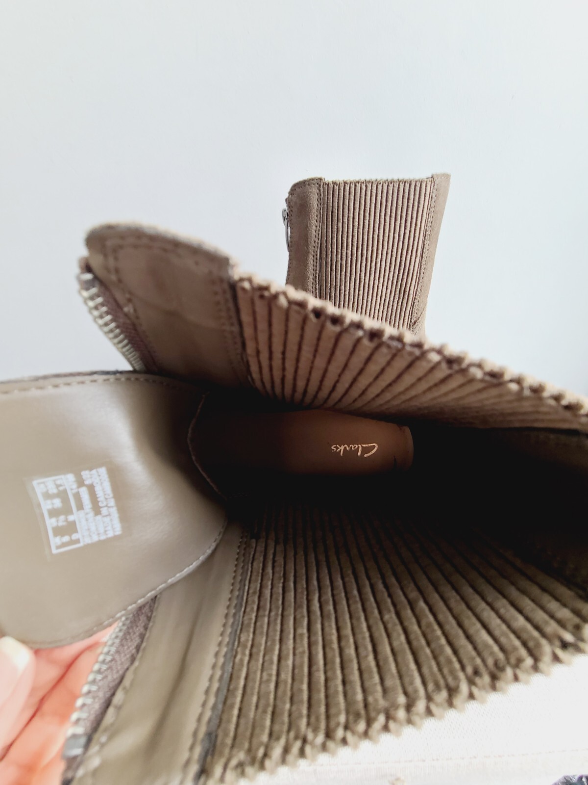 Clarks Womens Boots Size 5 Suede eBay