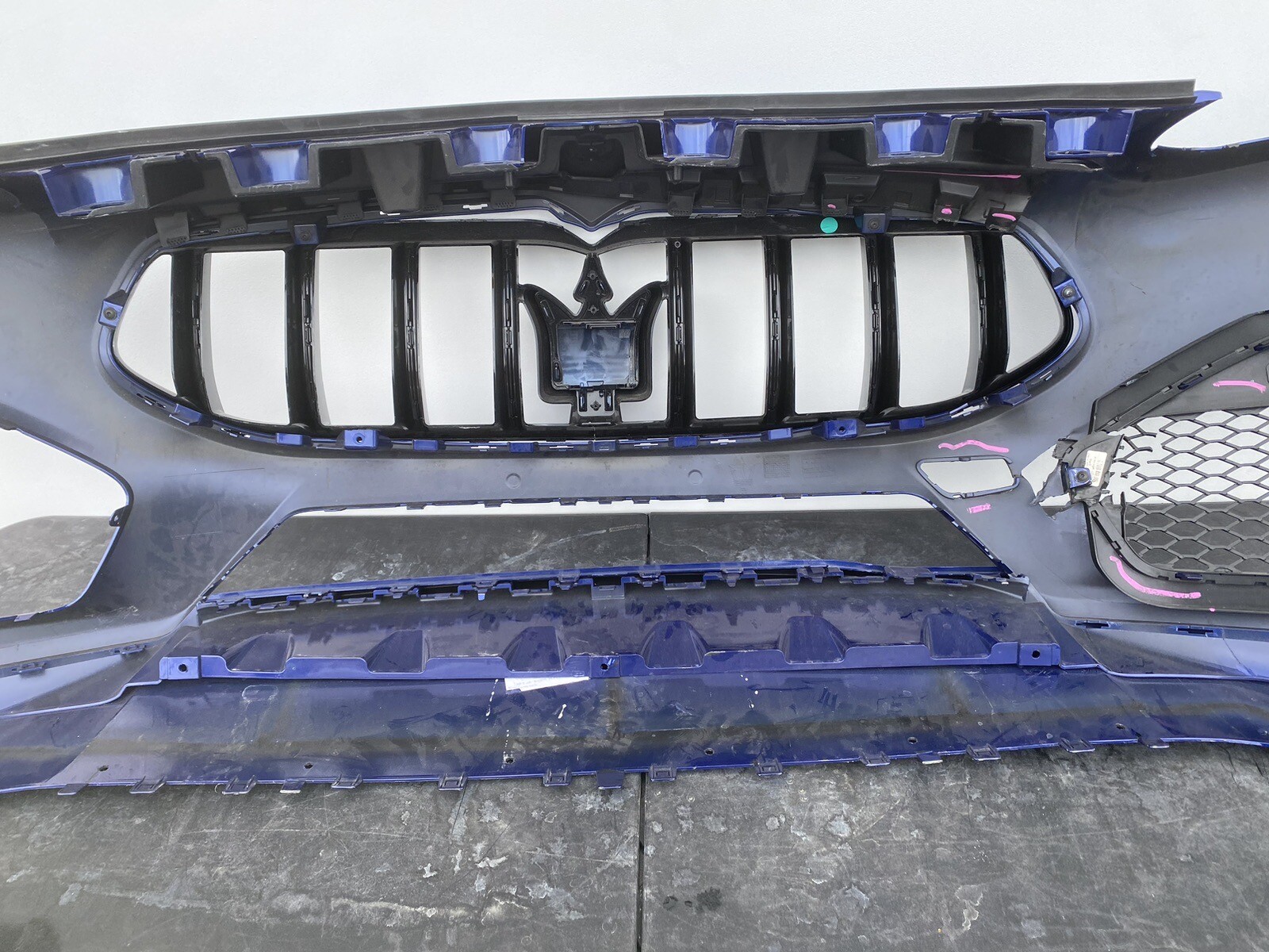 2023 2024 Maserati Grecale Front Bumper Cover 670157345 OEM 23 24