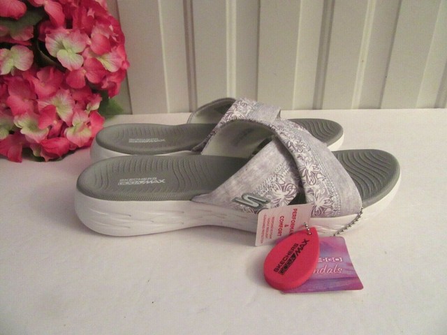 SKECHERS GOGA MAX SLIP-ON COMFORT SANDALS WOMEN'S SIZE 11 S/N 15306 NWT | eBay