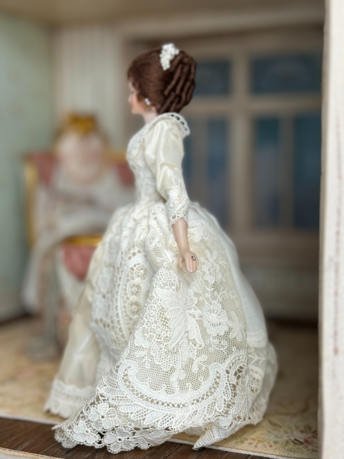 Vintage Artisan Miniature Dollhouse Auburn Porcelain Lady Doll w Ivory