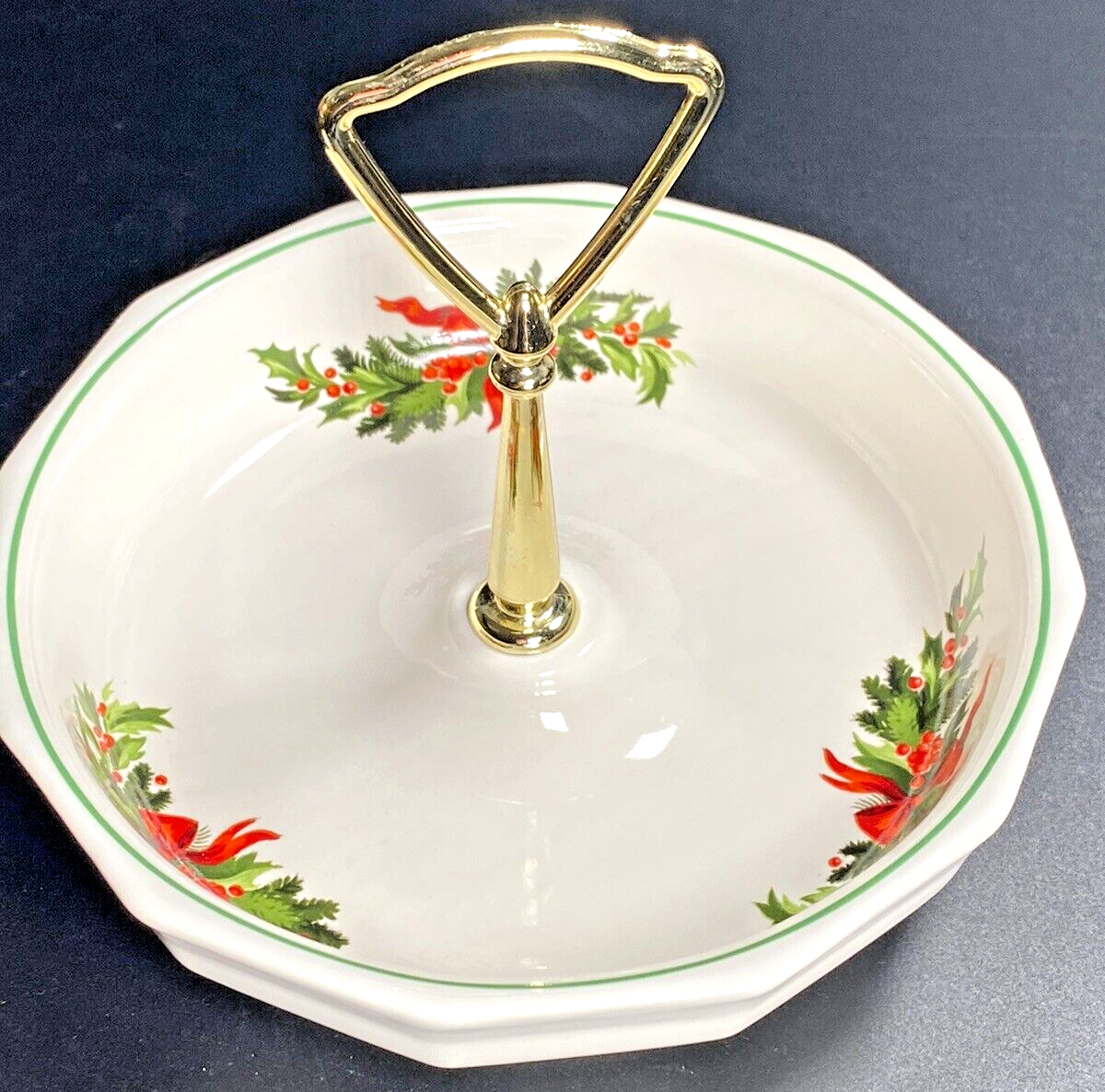 Pfaltzgraff Christmas Heritage - Plato De Ensalada Individual De 6-3/4 Pulgadas - View #2