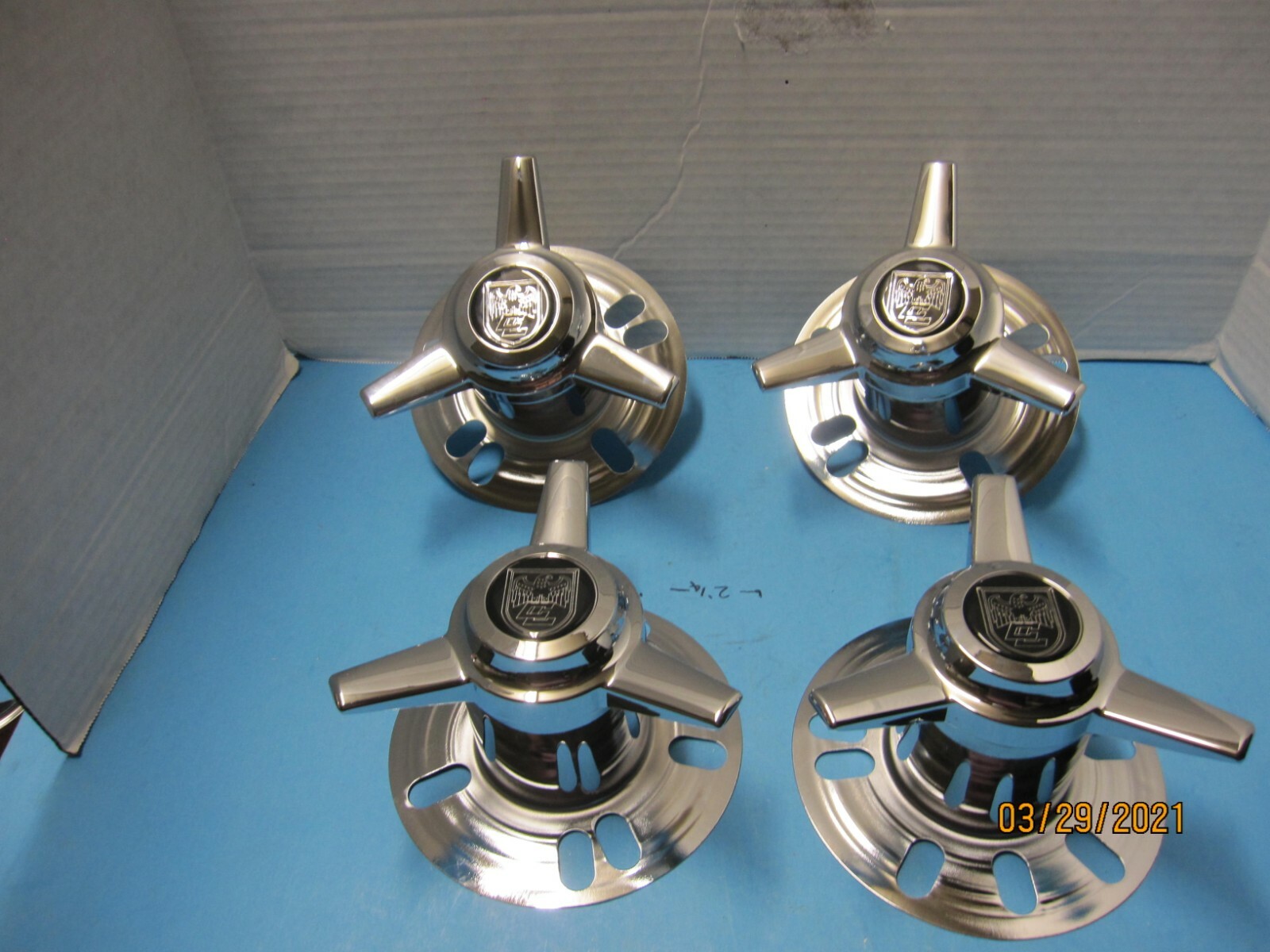 4 CENTERLINE 3 BAR SPINNERS CAPS 5 LUG CONVO PRO WHEELSFOR 5 LUG CHEVY