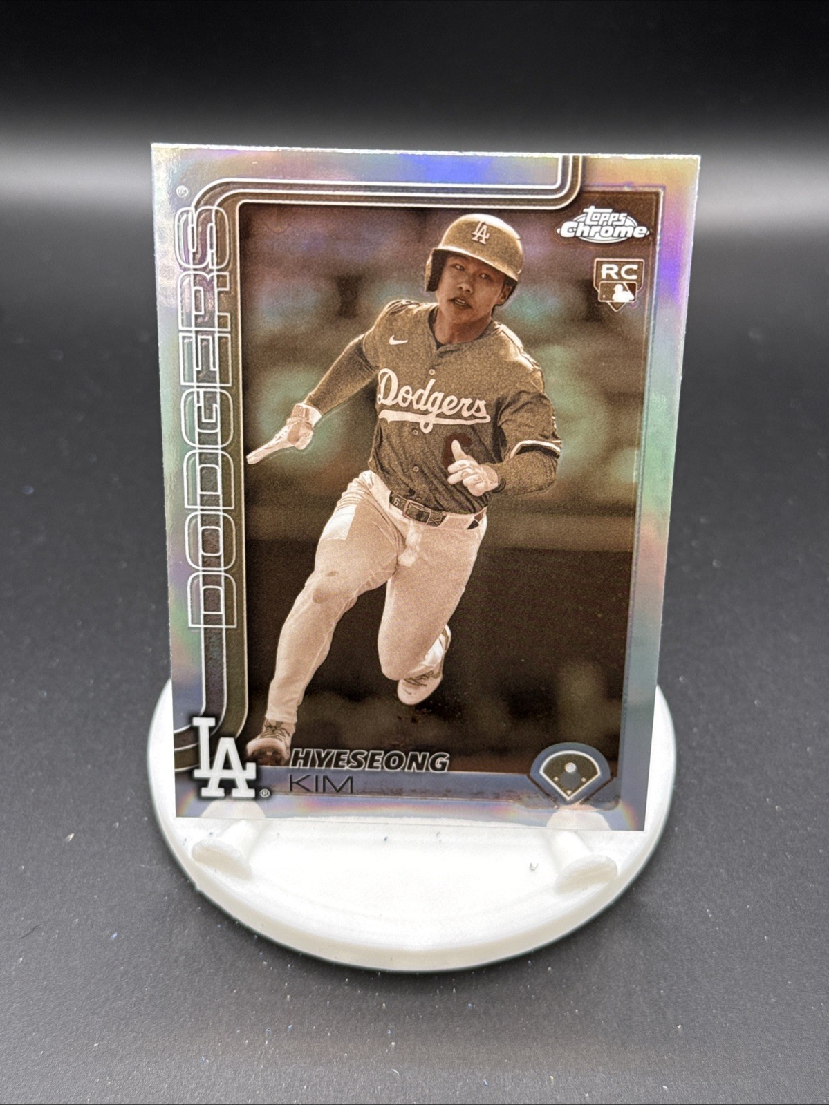2025 Topps Chrome - Hyeseong Kim #152 Sepia Refractor (RC)