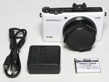 Olympus XZ1 White Digital Camera Auto Lens Cap Junk Dust Issue Missing Ring