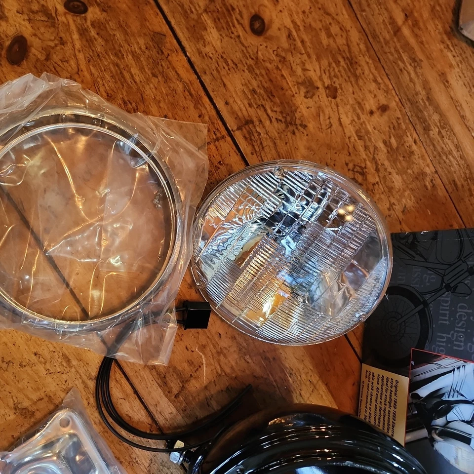 7" HEADLIGHT ASSEMBLE, BLACK W49-84 FLH replaces OEM 67701-49 - Image 3 of 4