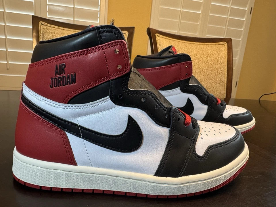 New Nike Air Jordan 1 Retro High OG Black Toe Reimagined Sneakers US 7.5 M / 9 W - Image 3 of 4