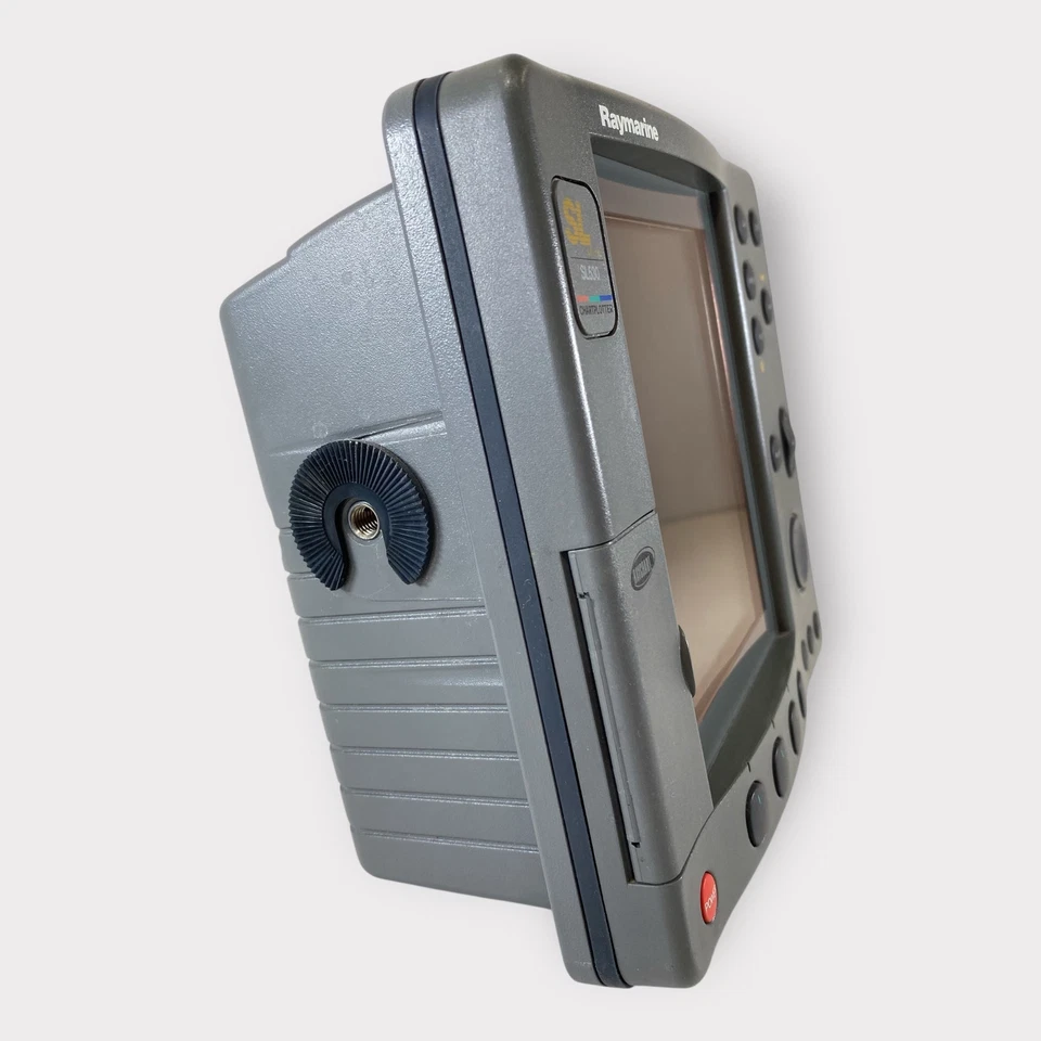 Raymarine SL530 Standalone ChartPlotter Display - E32044 - W/ Sun Cover - Image 4 of 4