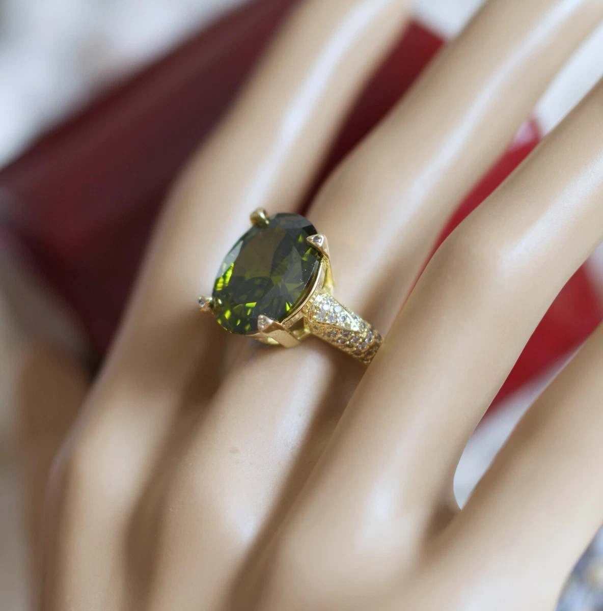 Antique Jewellery Gold Ring Peridot White Sapphire Vintage Art