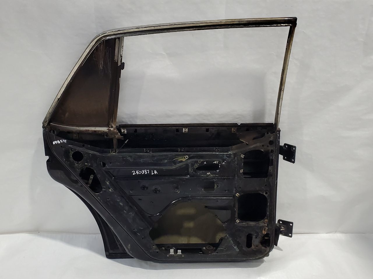 Used Door Assembly Rear Side fits: 1991 Bentley TURBO R  Grade A