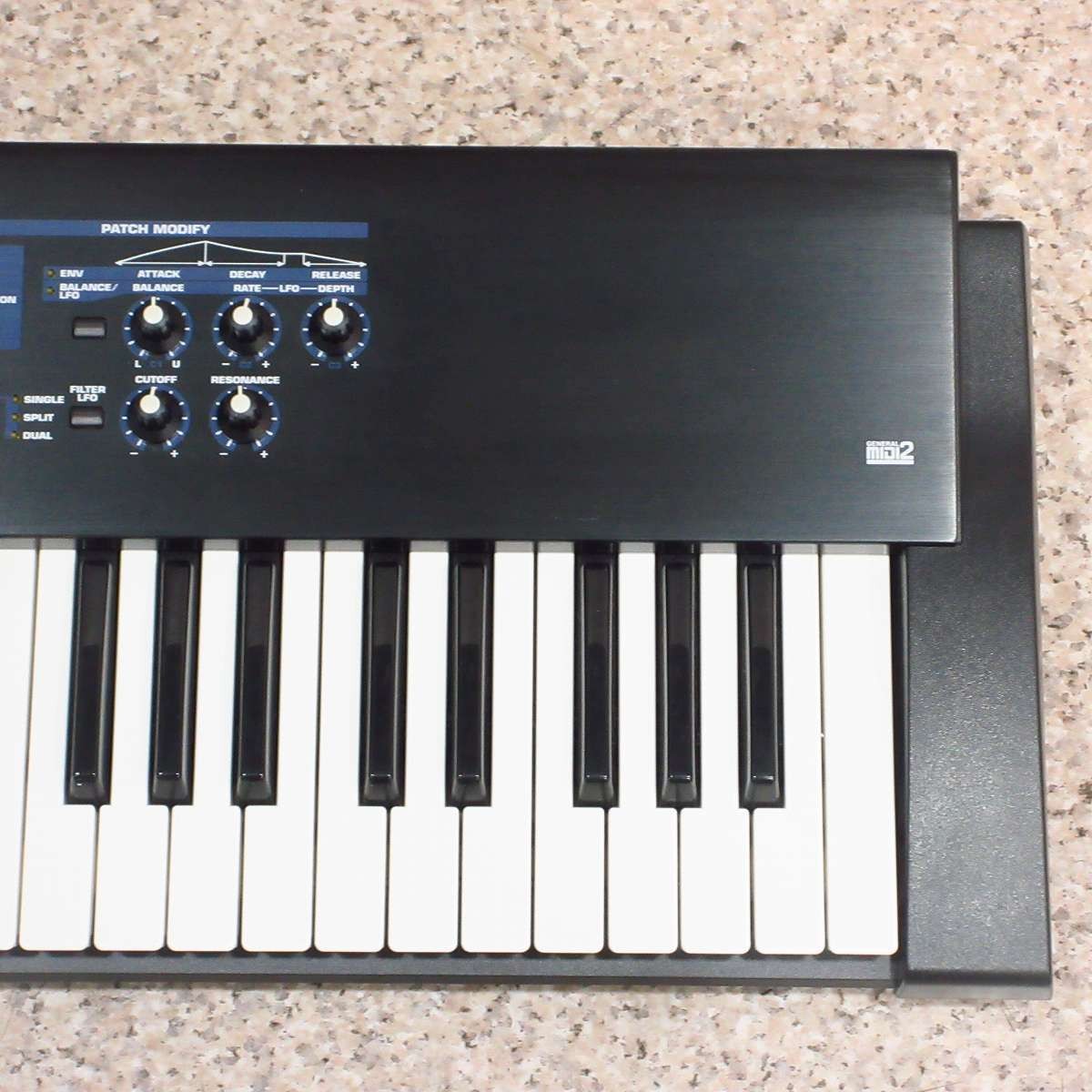 Roland JUNO-D Limited Edition 61-Key Synthesizer Lightweight Stage