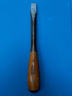 Vintage IRWIN 9" Slotted Flat Head Screwdriver Wood Handle USA Antique Tool