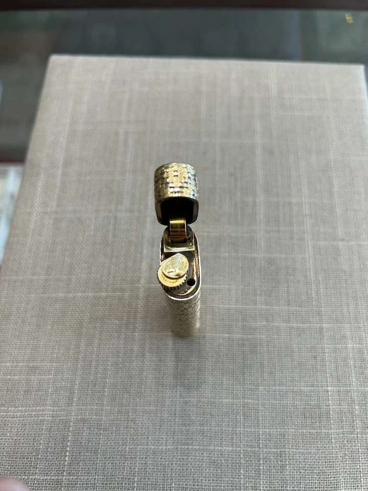 Encendedor Cartier 750 oro amarillo y blanco macizo de 18k vintage Foto 4 de 4
