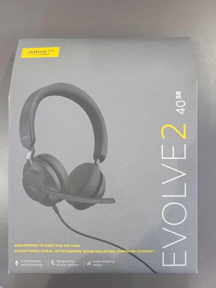 Jabra Evolve2 40 SE - Wired Stereo Noise Cancelling Headset (NEU und versiegelt)