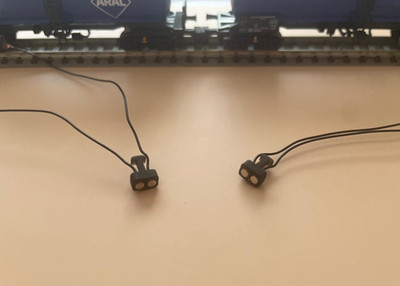 Magnetkupplung Stromführend  Spur N (pass. f. Roco mit Druckfeder & Abdeckung)