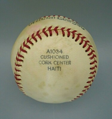 Promo A1030 Official League Baseball Wilson chez Sport 2000