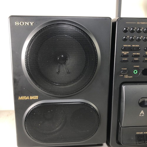 SONY CD Radio Double Cassette Player CFD-765 Stereo BoomBox Read Description - Picture 2 of 18